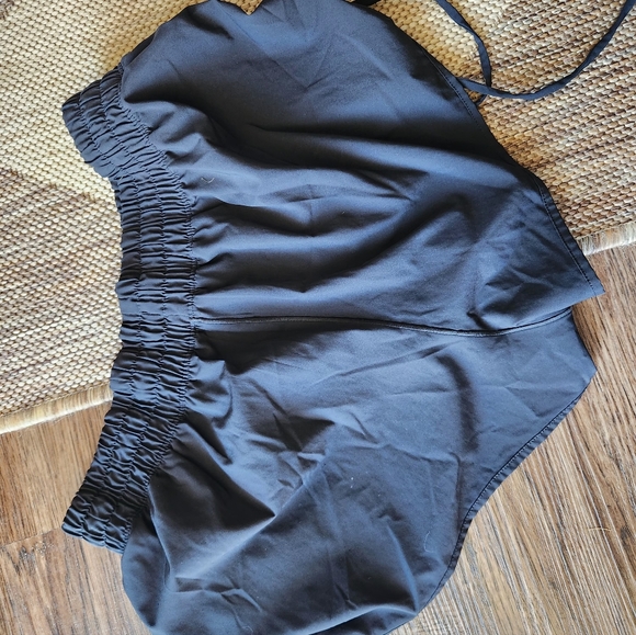 Offline Aerie Side Ruched Black Women's Shorts - Picture 3 of 3